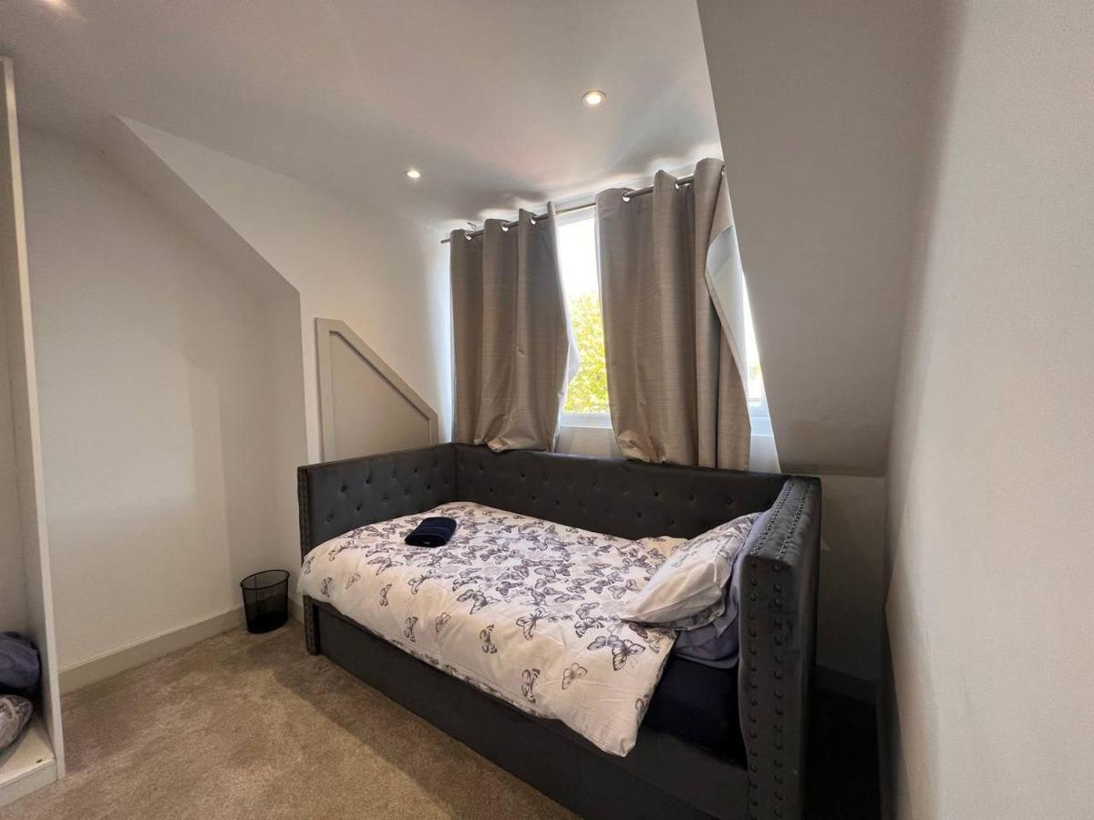 Star London Finchley Road 3-Bed Haven Apartment Exterior photo